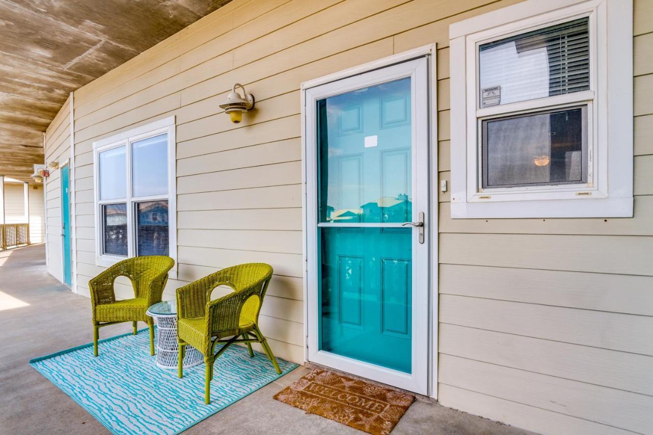 Bayfront Pensacola Beach Condo With Pool And Elevator Экстерьер фото